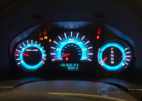 2010 Ford Fusion Se z USA, uszkodzony, nr VIN 3FAHP0HG8AR352346